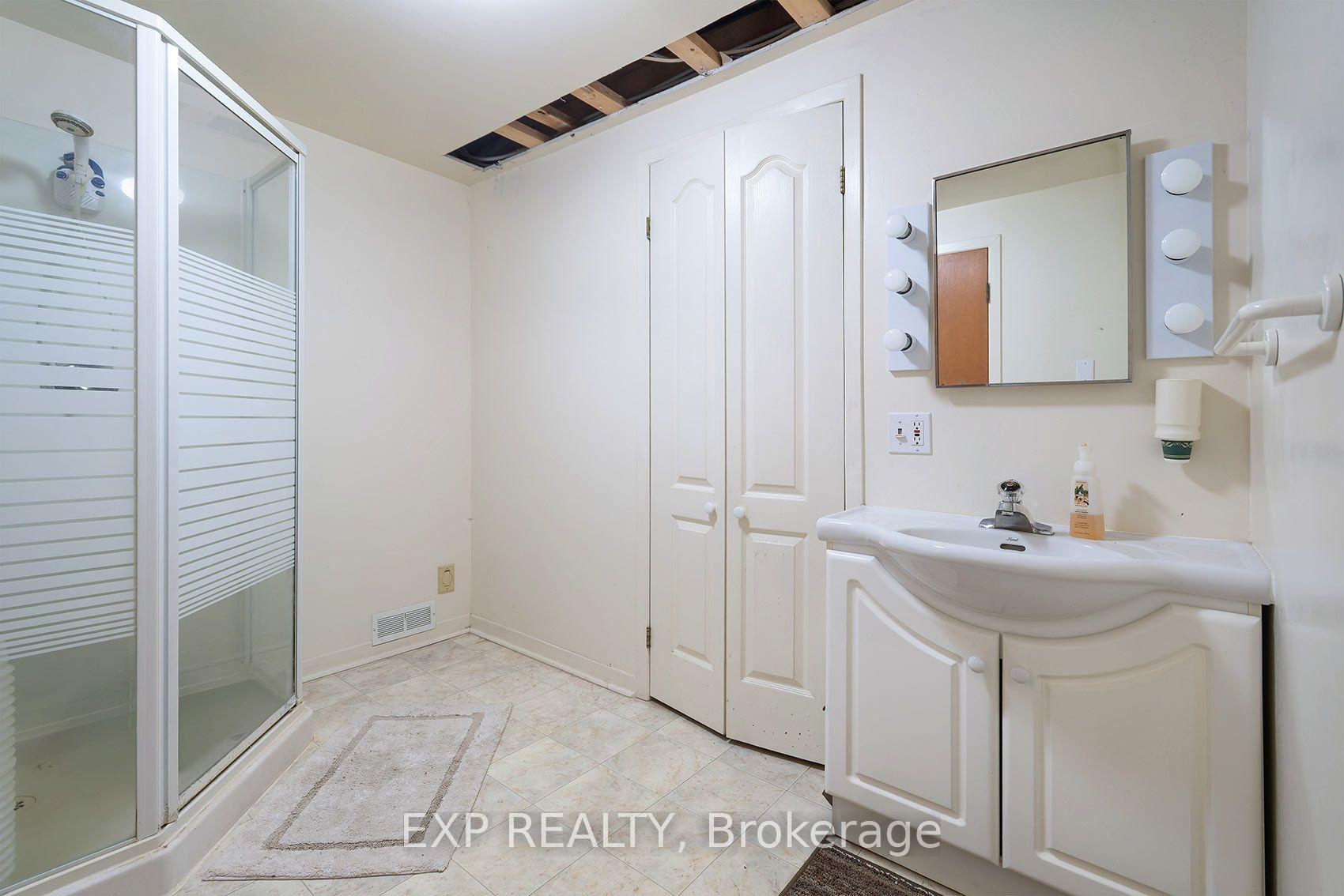 Photo 22 of 28 Alexander Avenue, Barrie, Codrington — HOMEH