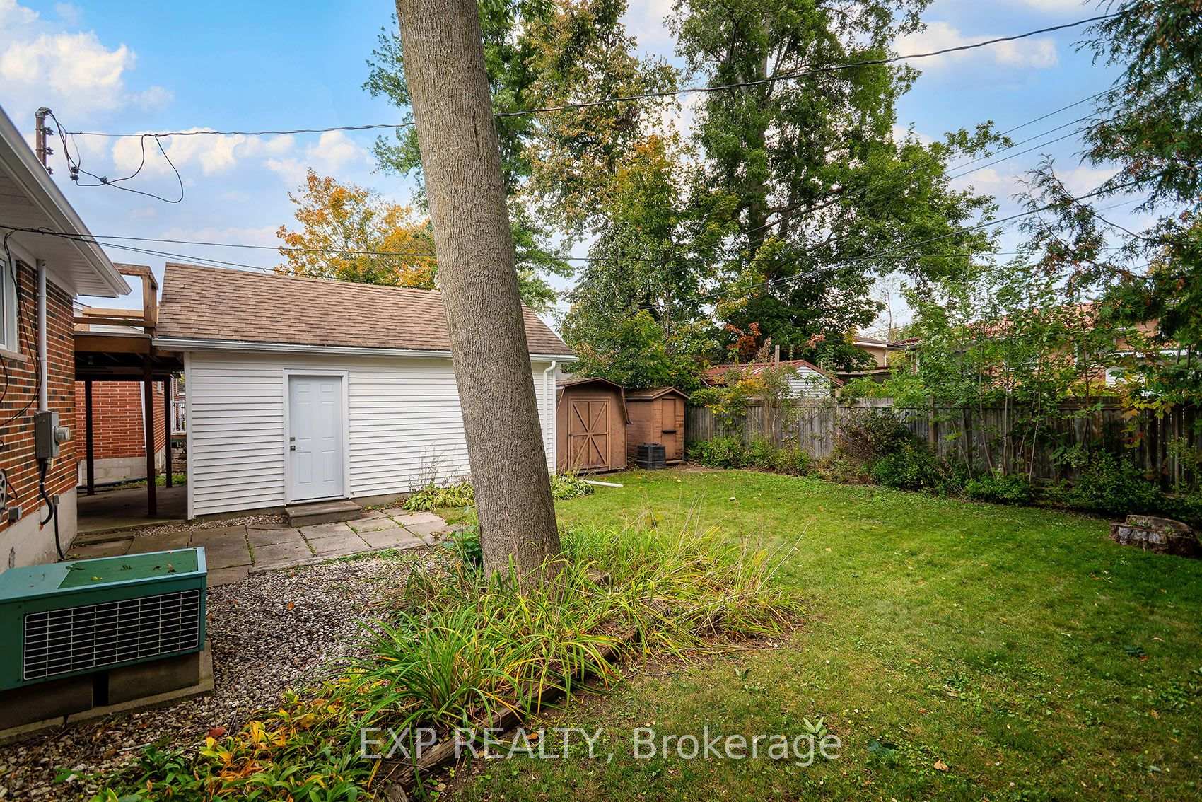 Photo 25 of 28 Alexander Avenue, Barrie, Codrington — HOMEH