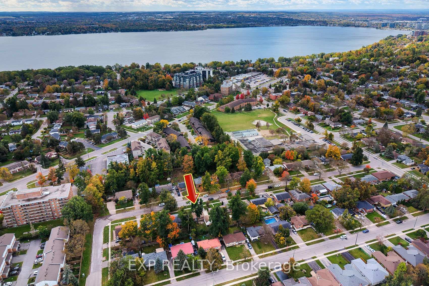 Photo 33 of 28 Alexander Avenue, Barrie, Codrington — HOMEH
