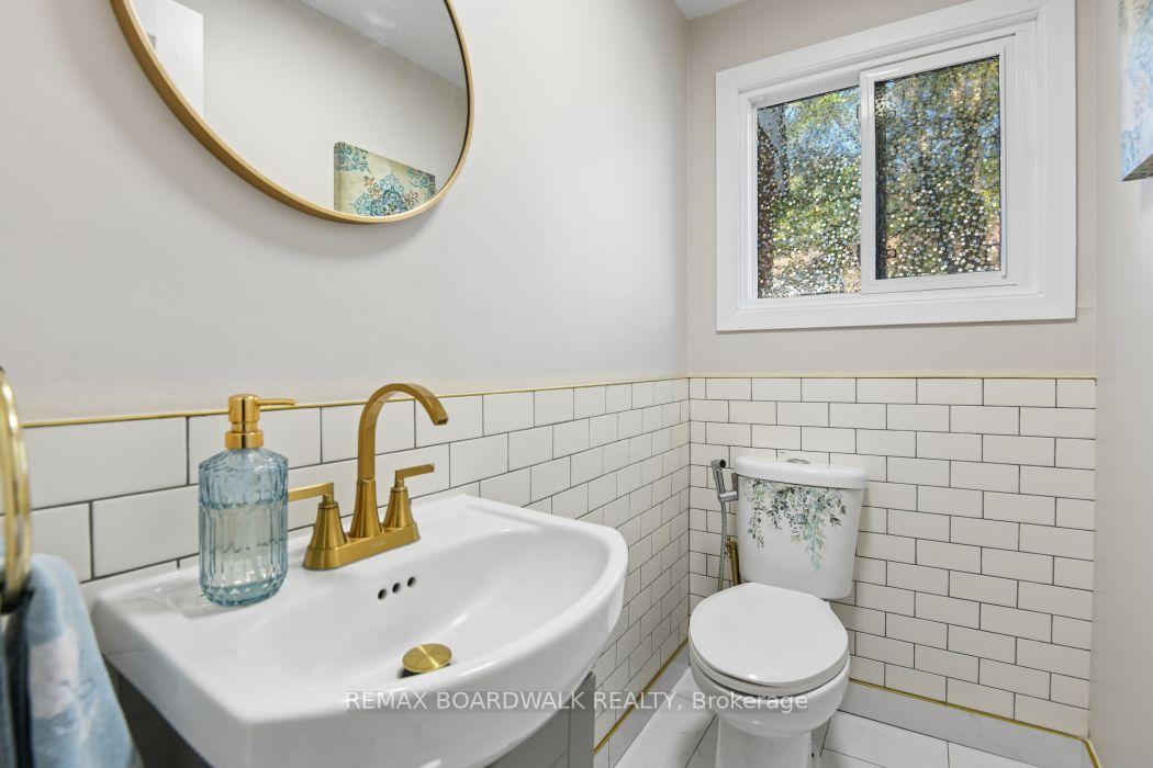 Photo 18 of Unit 17, 2296 Orient Park Drive, Ottawa, Blackburn Hamlet (South) — HOMEH