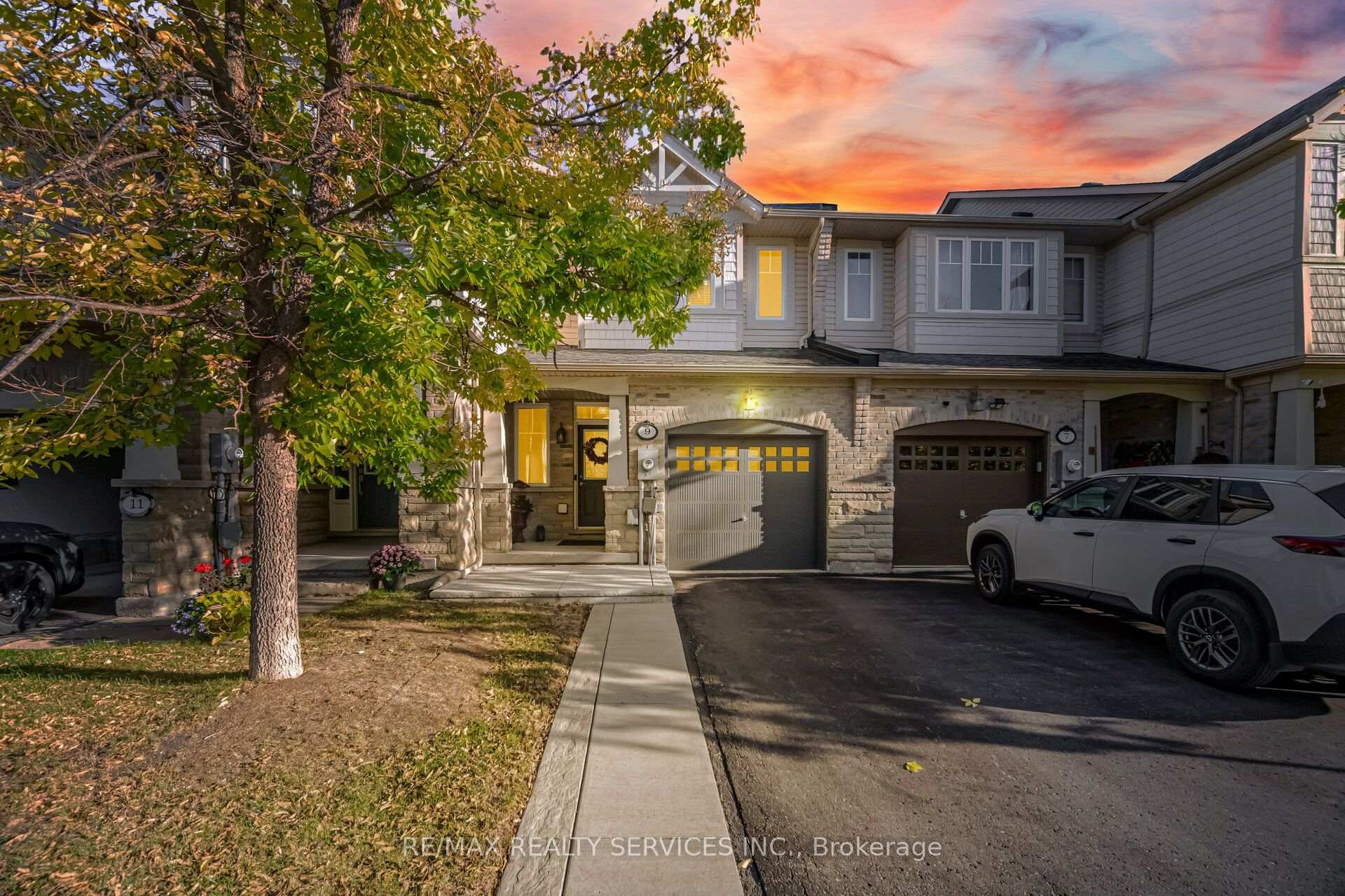 Photo 7 of 9 Aspenview Avenue, Caledon, Rural Caledon — HOMEH