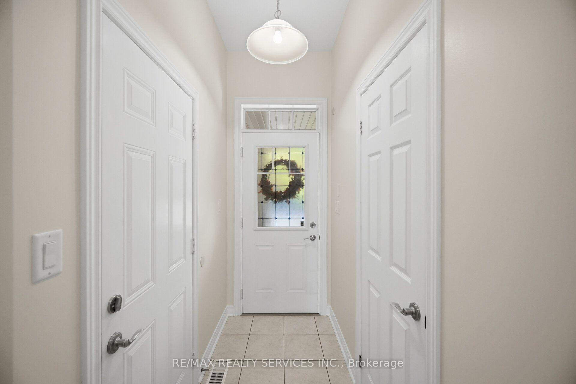 Photo 11 of 9 Aspenview Avenue, Caledon, Rural Caledon — HOMEH
