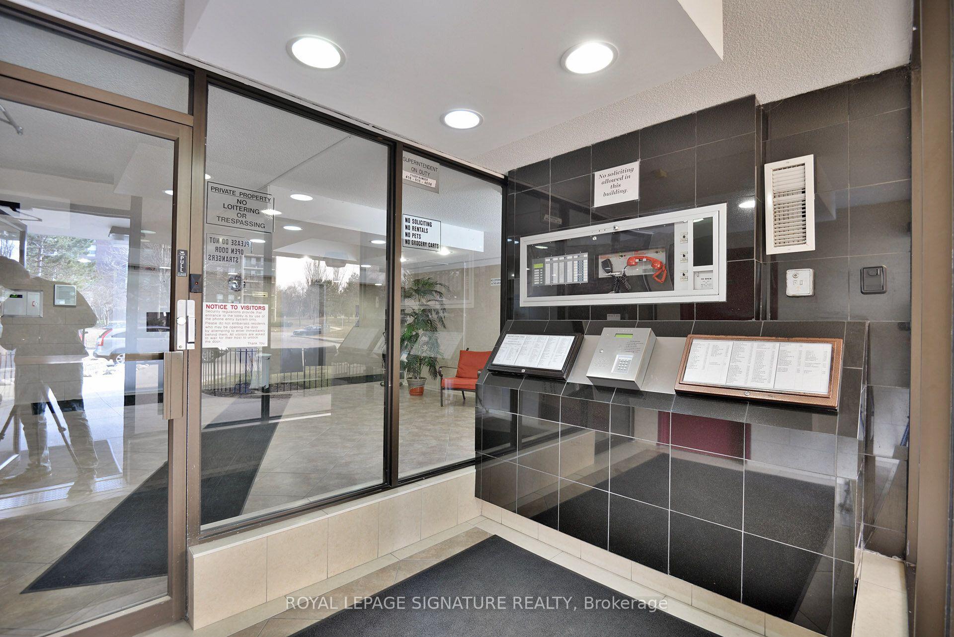 Photo 4 of Unit 303, 4 Kings Cross Road, Brampton, Queen Street Corridor — HOMEH