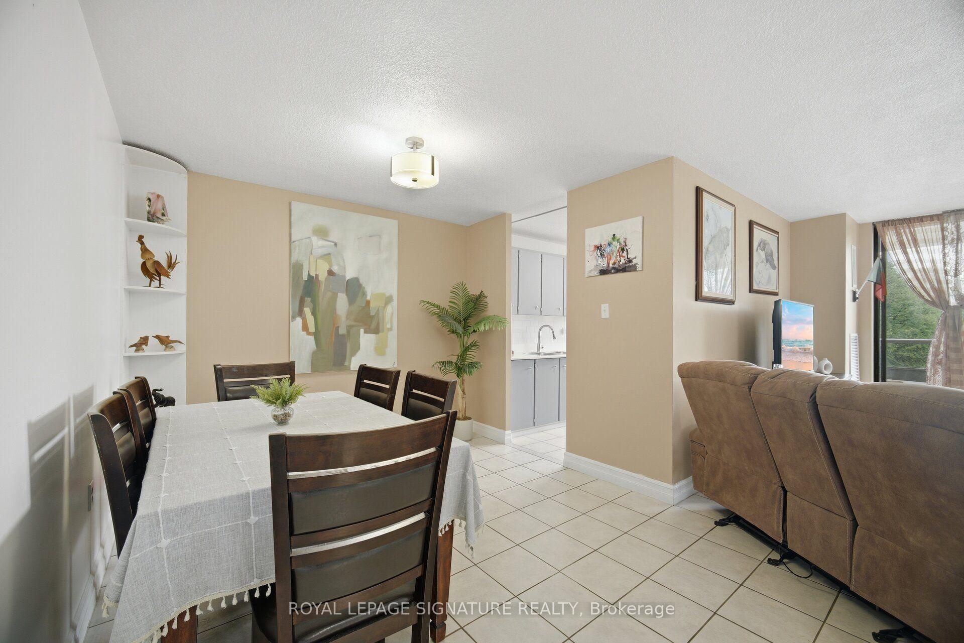 Photo 14 of Unit 303, 4 Kings Cross Road, Brampton, Queen Street Corridor — HOMEH
