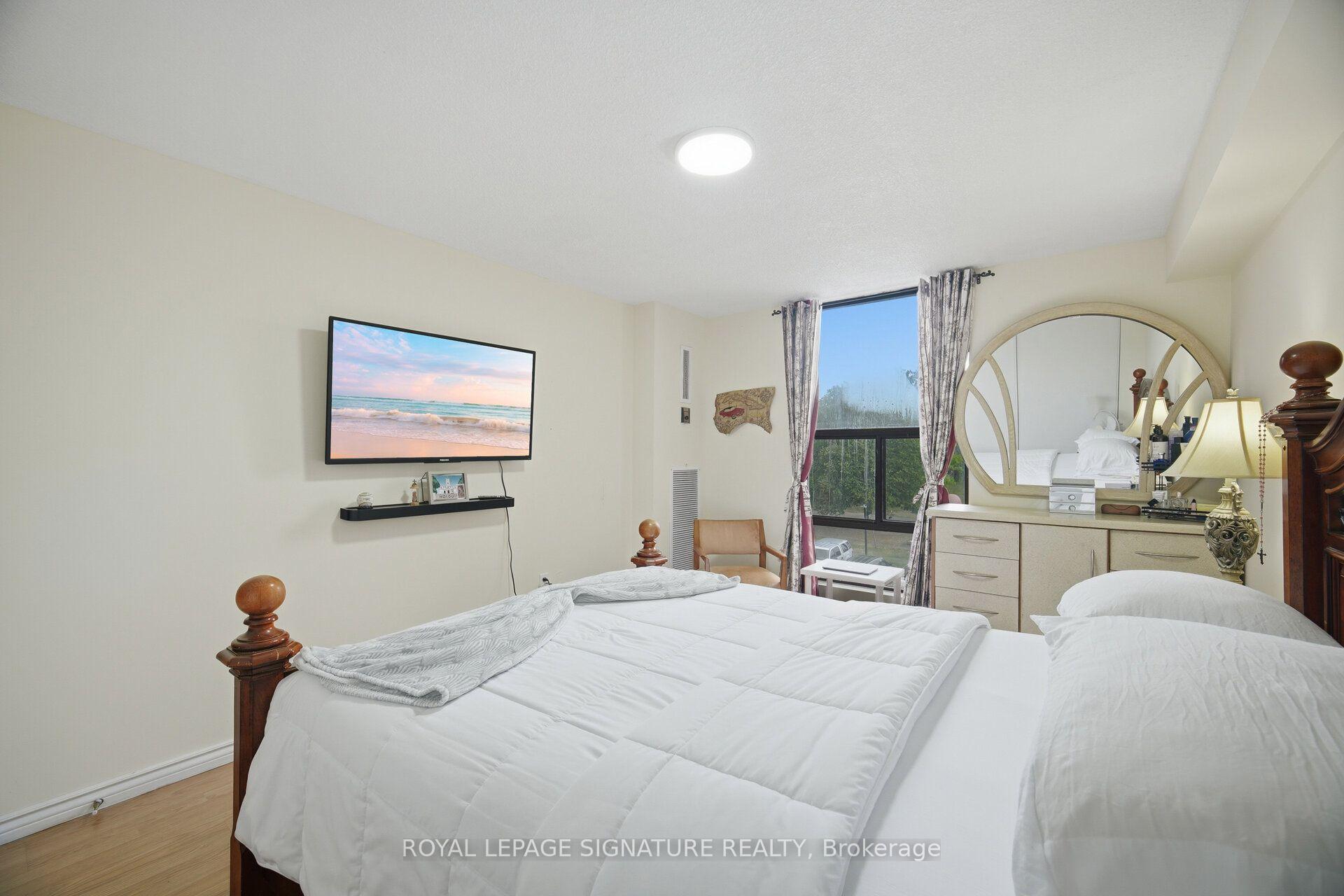 Photo 21 of Unit 303, 4 Kings Cross Road, Brampton, Queen Street Corridor — HOMEH