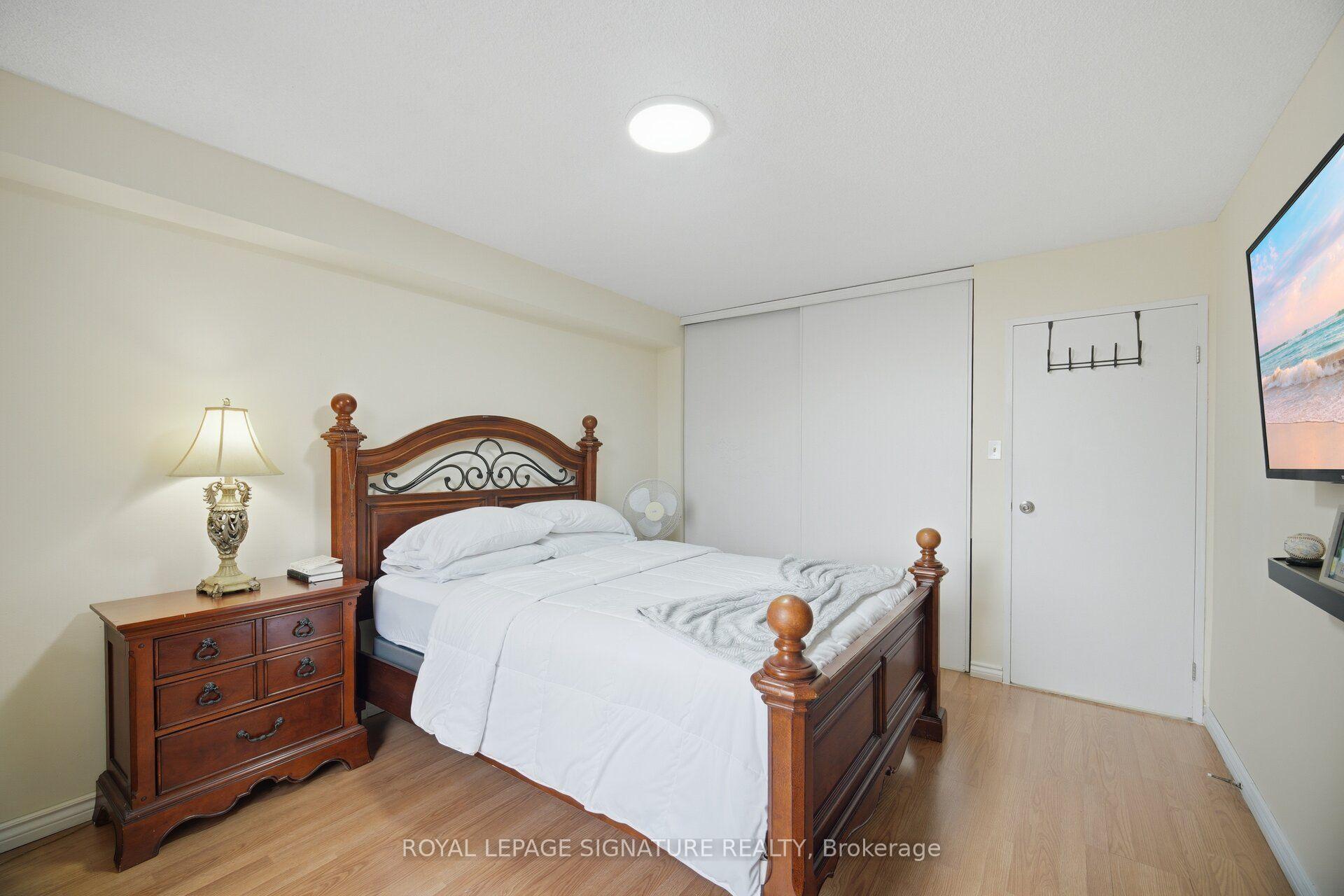 Photo 22 of Unit 303, 4 Kings Cross Road, Brampton, Queen Street Corridor — HOMEH