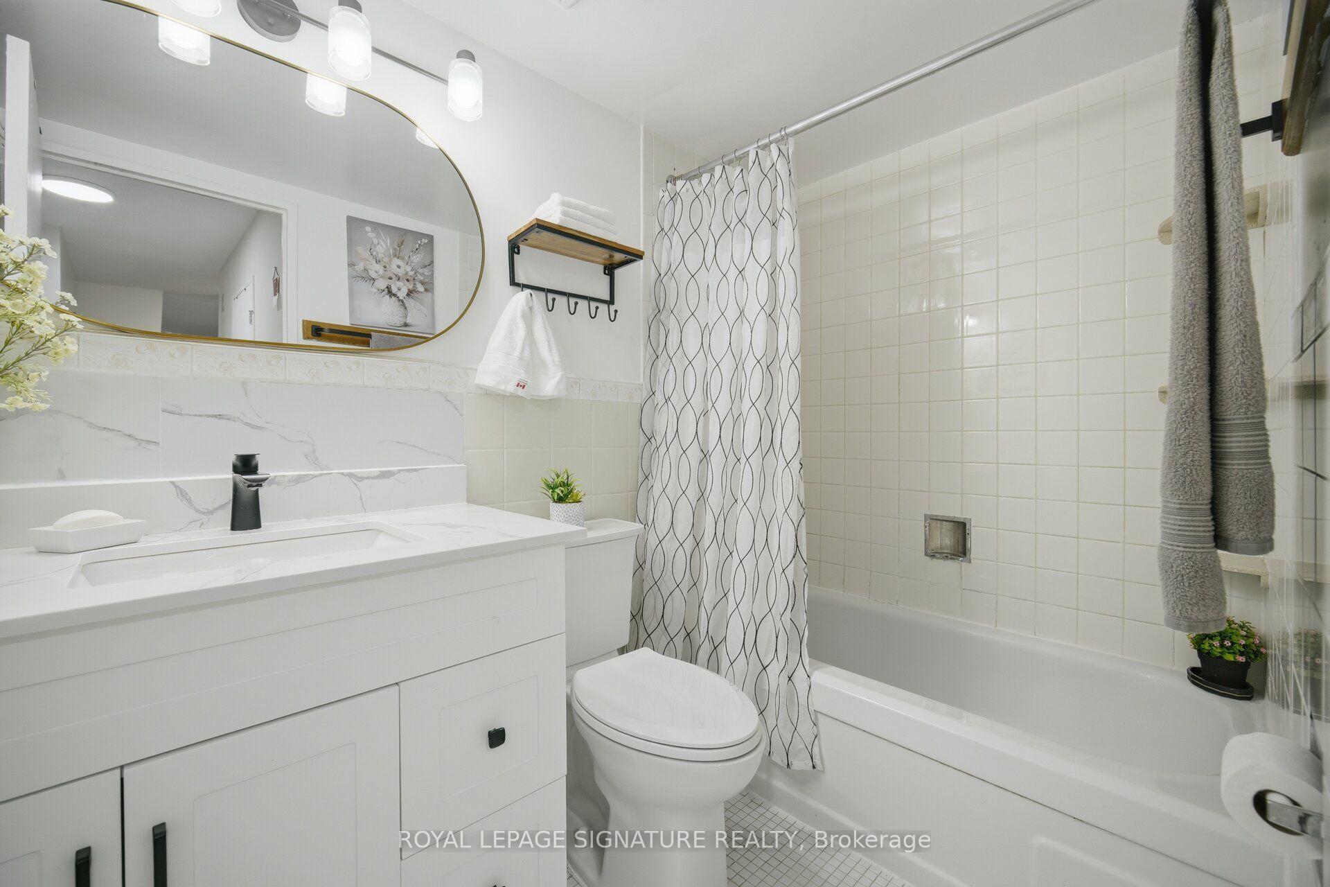 Photo 26 of Unit 303, 4 Kings Cross Road, Brampton, Queen Street Corridor — HOMEH