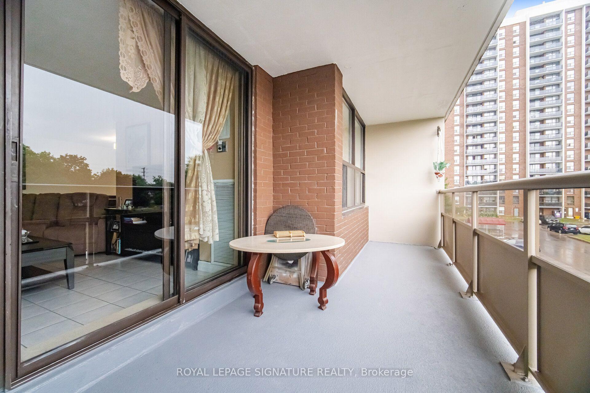 Photo 29 of Unit 303, 4 Kings Cross Road, Brampton, Queen Street Corridor — HOMEH