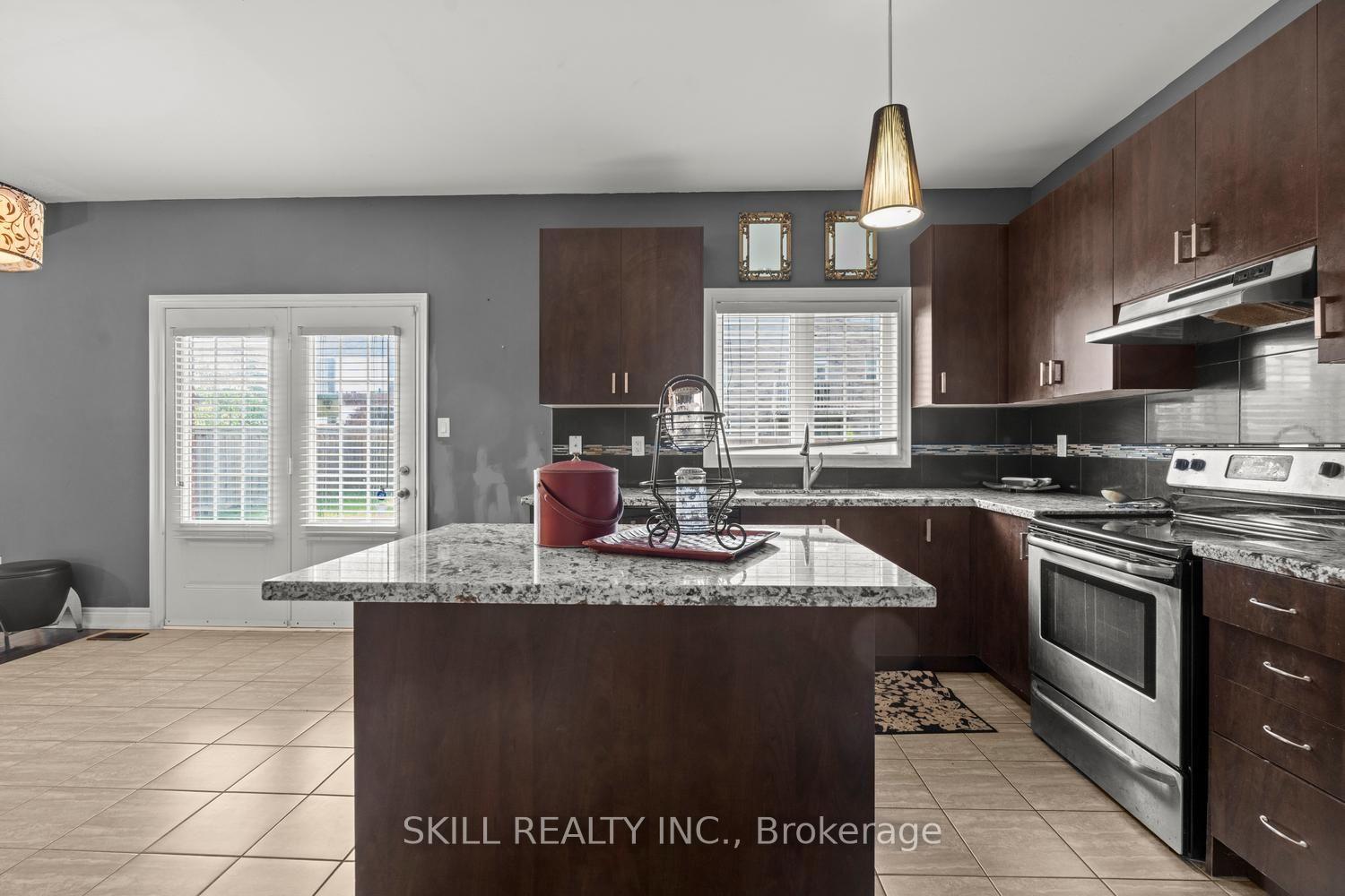 Photo 22 of 1390 Dallman Street, Innisfil, Lefroy — HOMEH