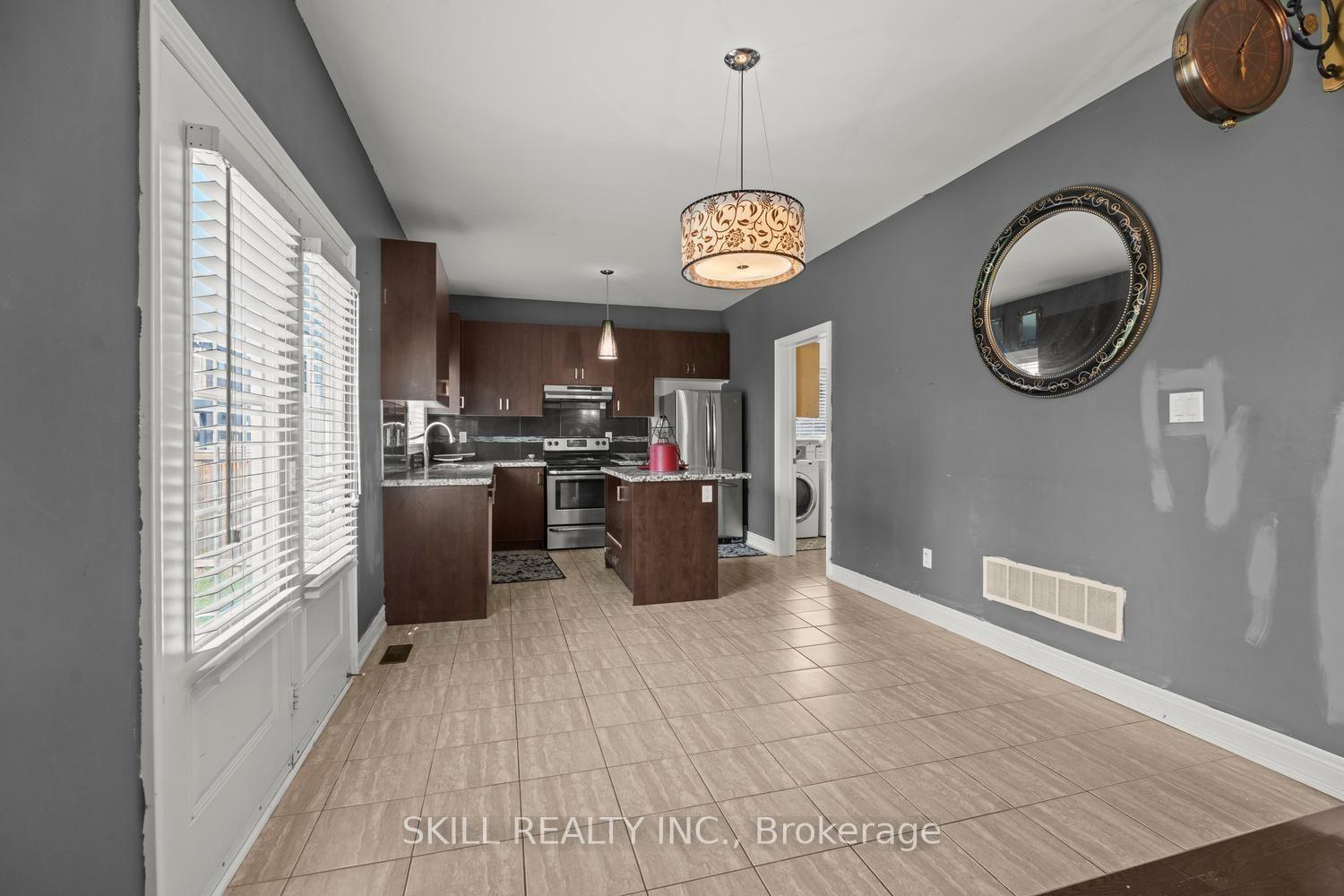 Photo 23 of 1390 Dallman Street, Innisfil, Lefroy — HOMEH