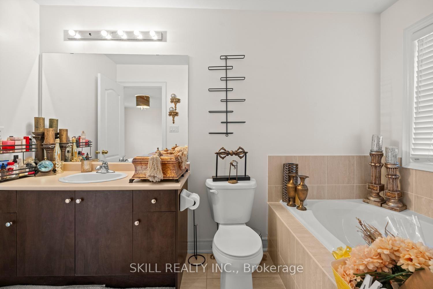 Photo 30 of 1390 Dallman Street, Innisfil, Lefroy — HOMEH