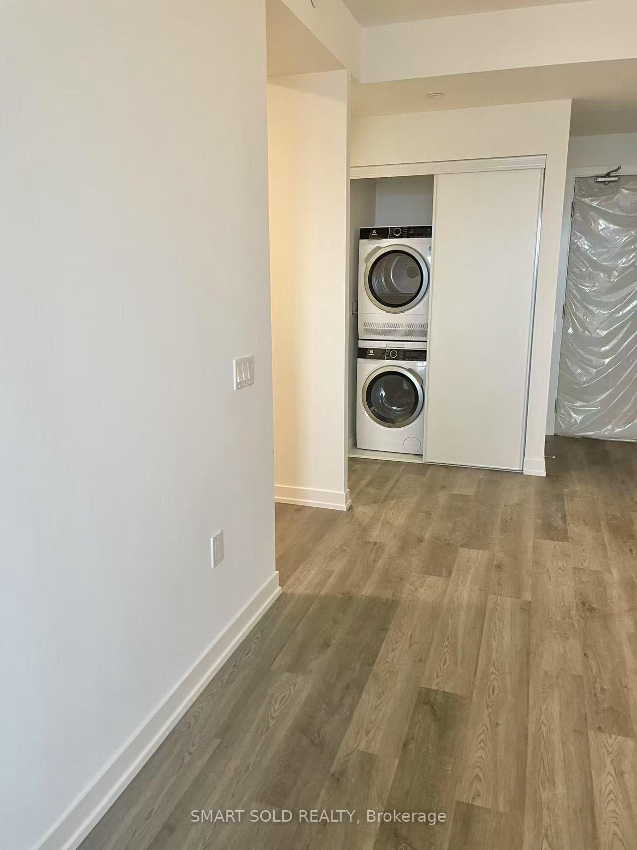 Photo 5 of Unit 5502, 55 cooper Street, Toronto, Waterfront Communities — HOMEH