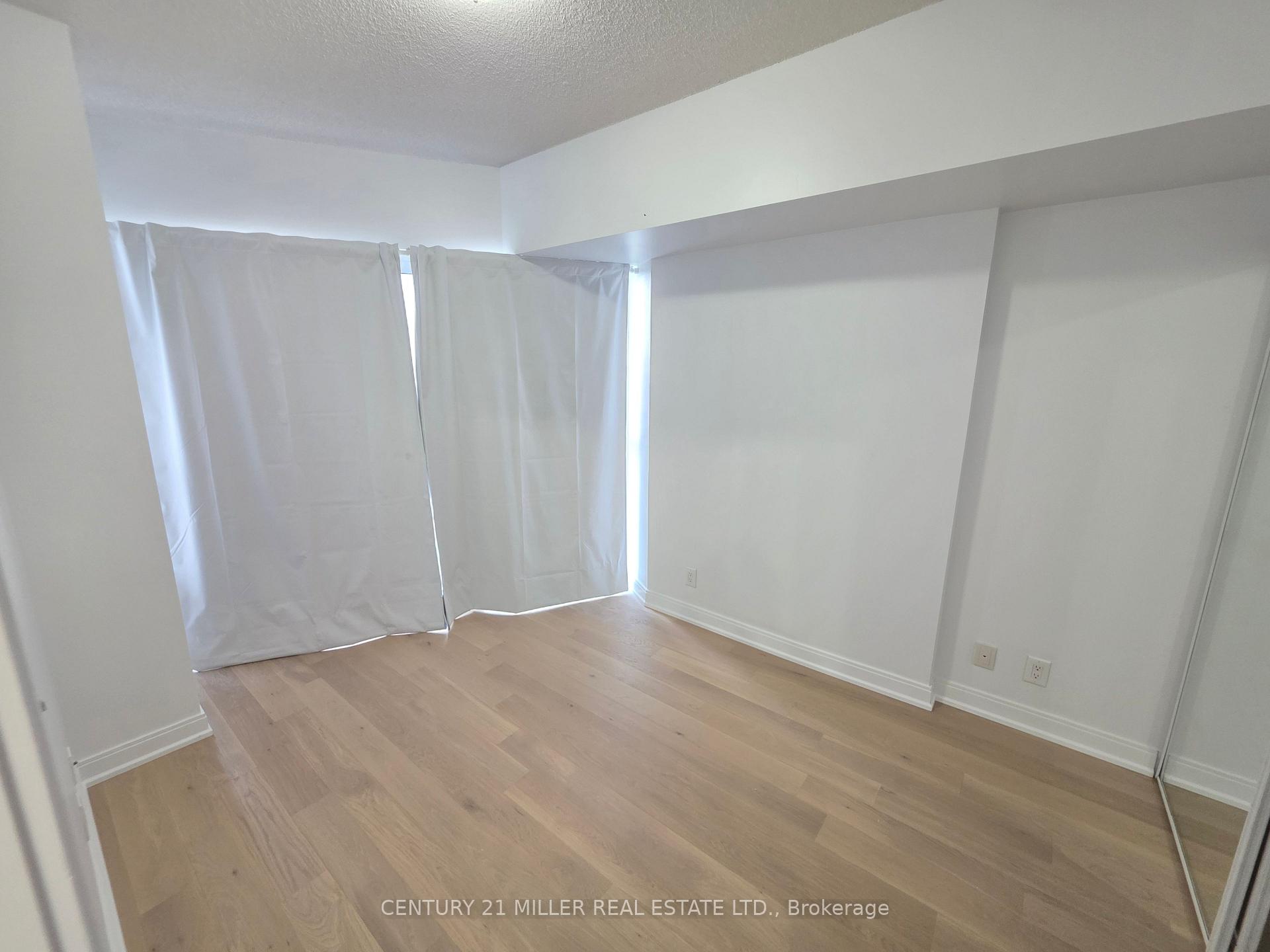 Photo 12 of Unit 2605, 60 Absolute Avenue, Mississauga, City Centre — HOMEH