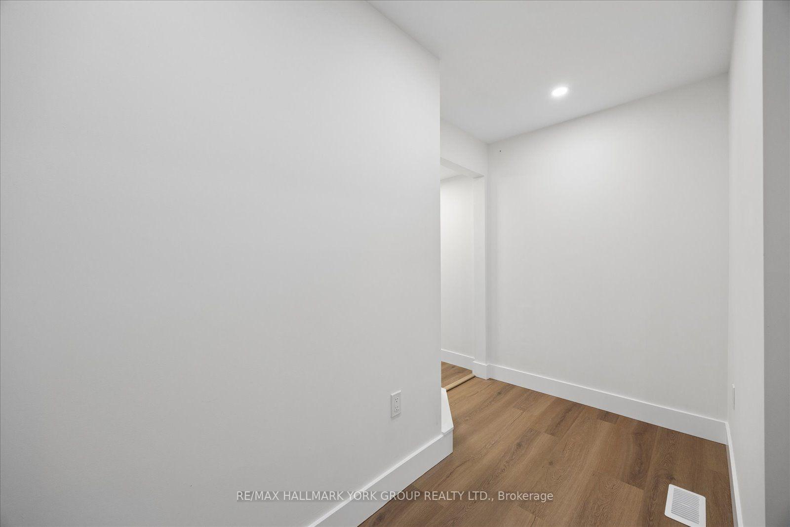 Photo 14 of Unit #4, 118 High Street, Georgina, Sutton & Jackson's Point — HOMEH