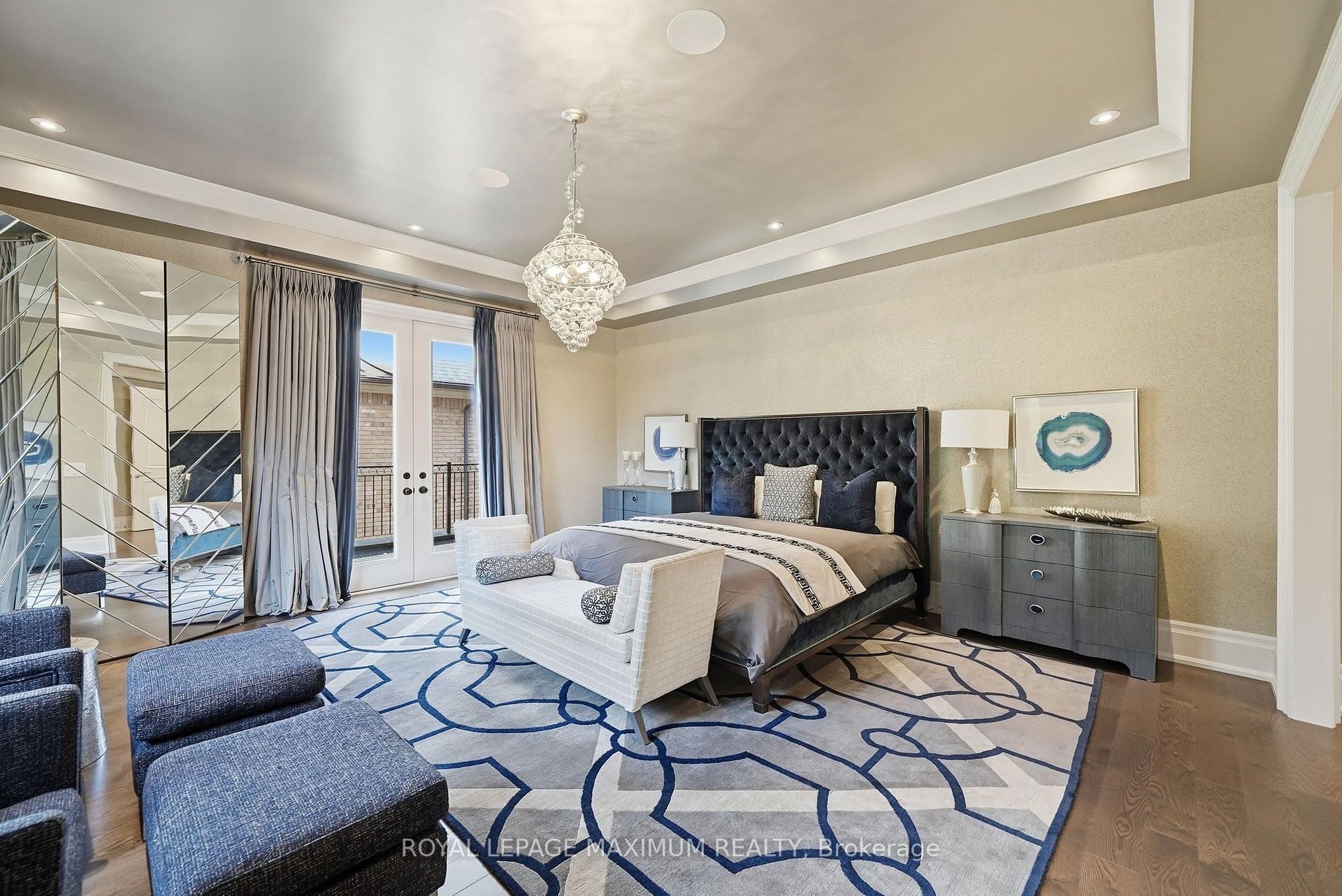 Photo 18 of 124 Annsleywood Court, Vaughan, Kleinburg — HOMEH