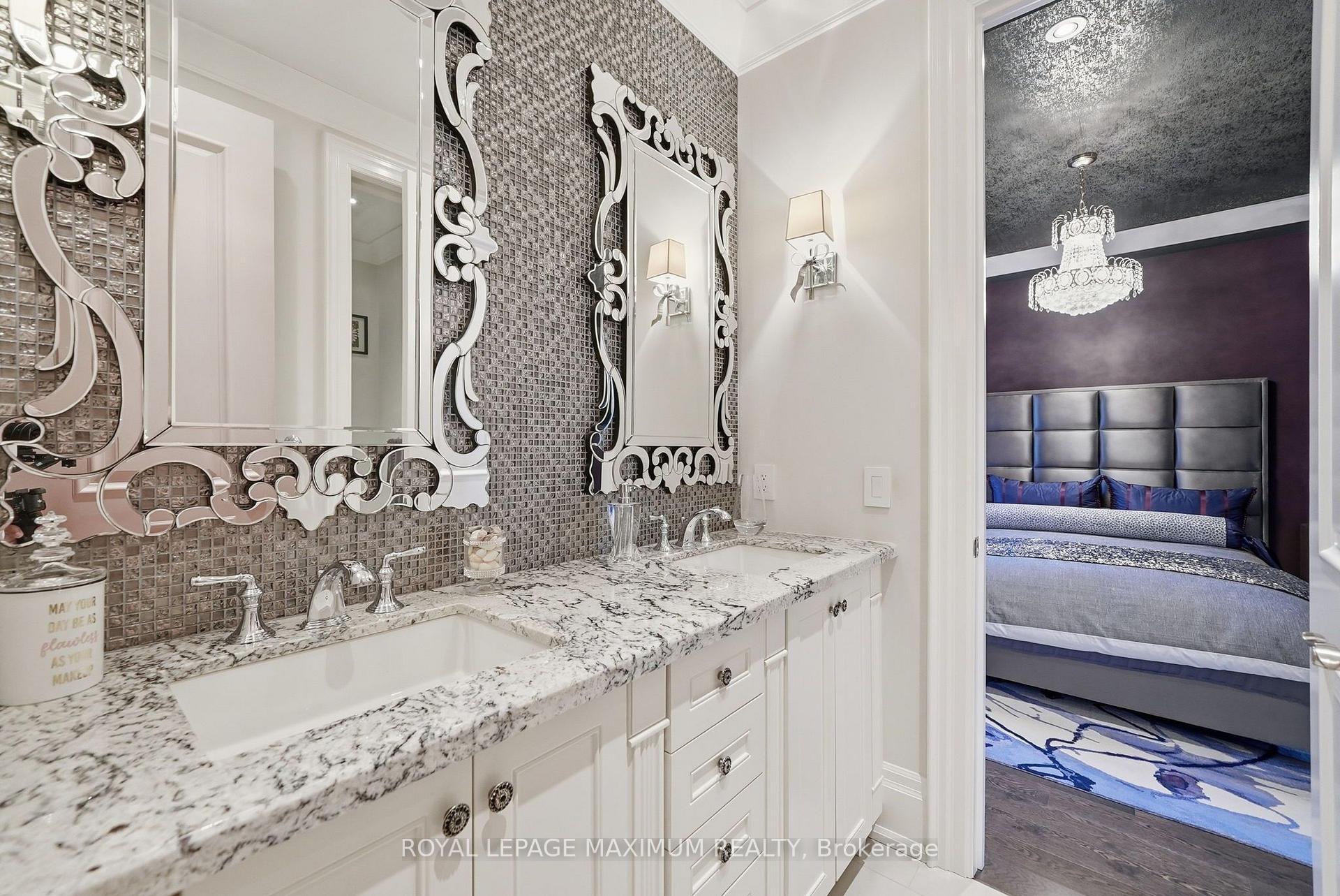 Photo 28 of 124 Annsleywood Court, Vaughan, Kleinburg — HOMEH
