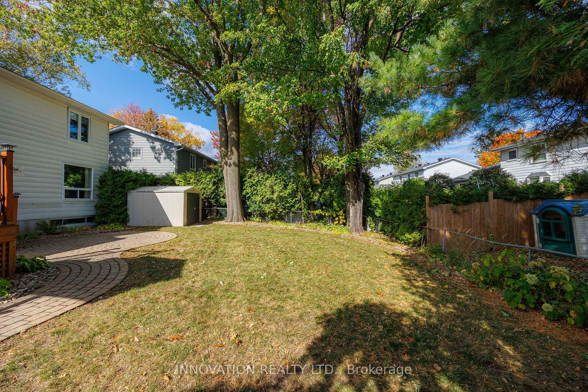 Photo 50 of 11 Welkin Crescent, Ottawa, Borden Farm/Stewart Farm/Carleton Heights/Parkwood Hills — HOMEH