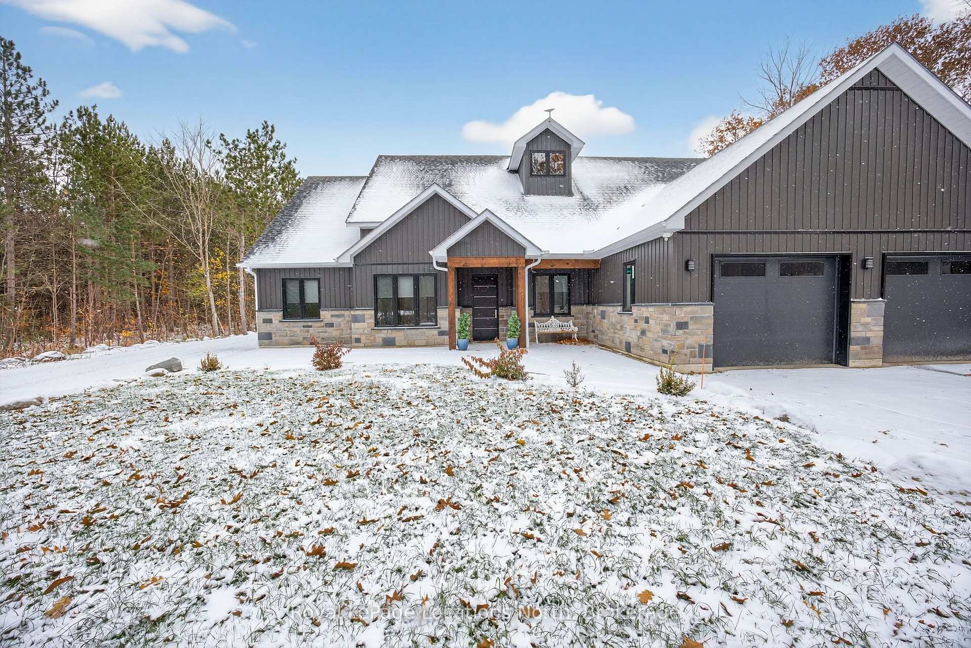 Photo 4 of 3511 Rainbow Valley Road W, Springwater, Rural Springwater — HOMEH