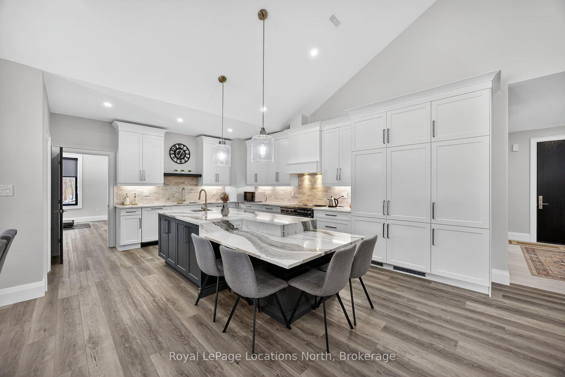 Photo 8 of 3511 Rainbow Valley Road W, Springwater, Rural Springwater — HOMEH