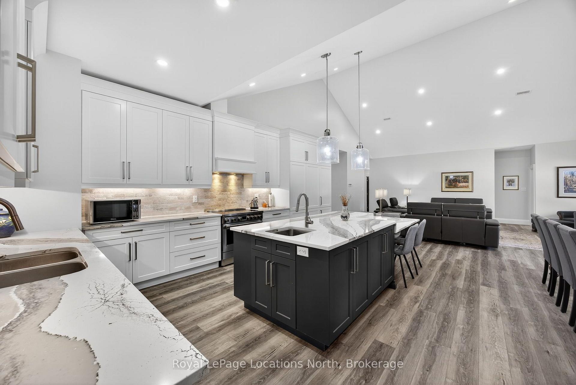 Photo 10 of 3511 Rainbow Valley Road W, Springwater, Rural Springwater — HOMEH