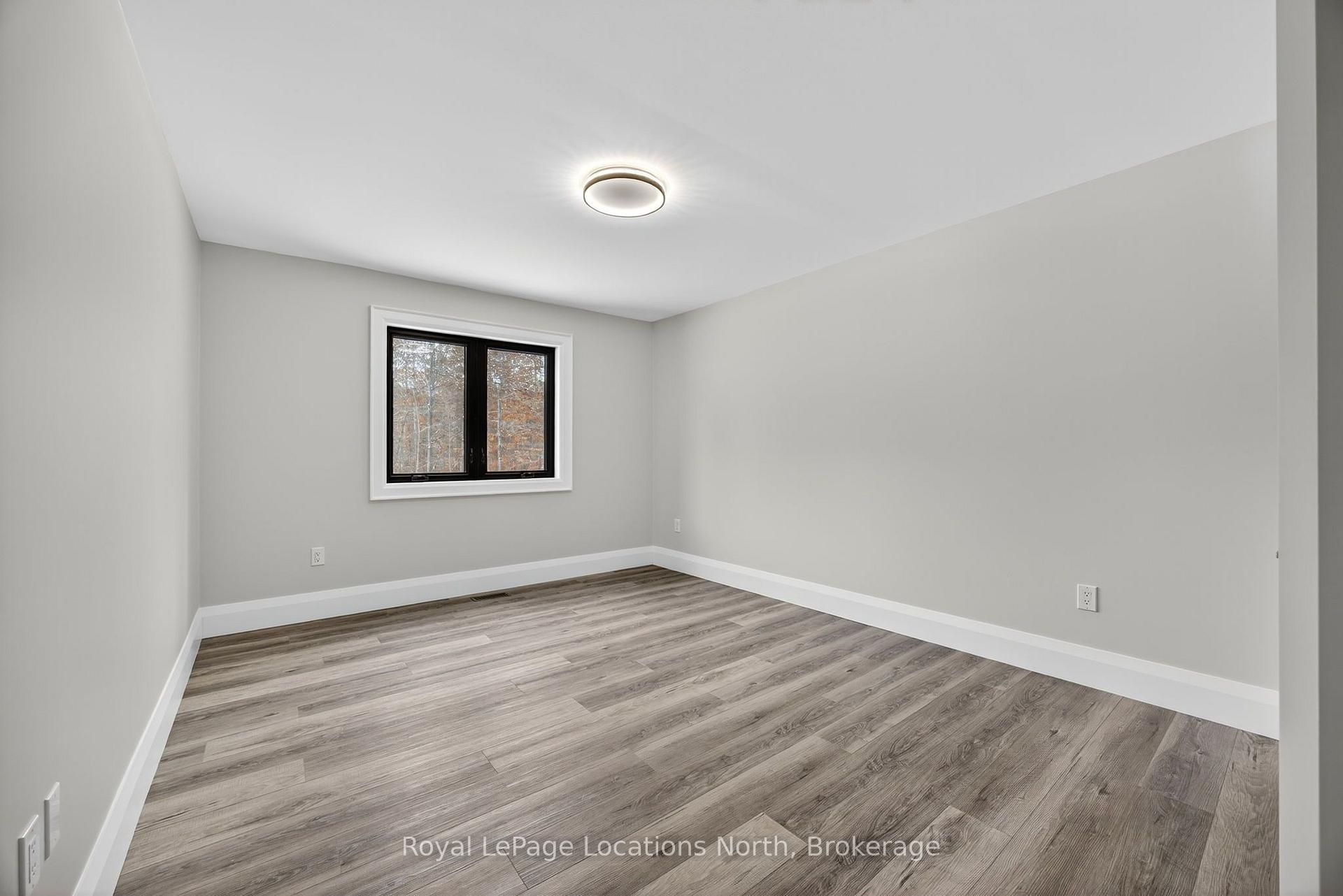 Photo 32 of 3511 Rainbow Valley Road W, Springwater, Rural Springwater — HOMEH