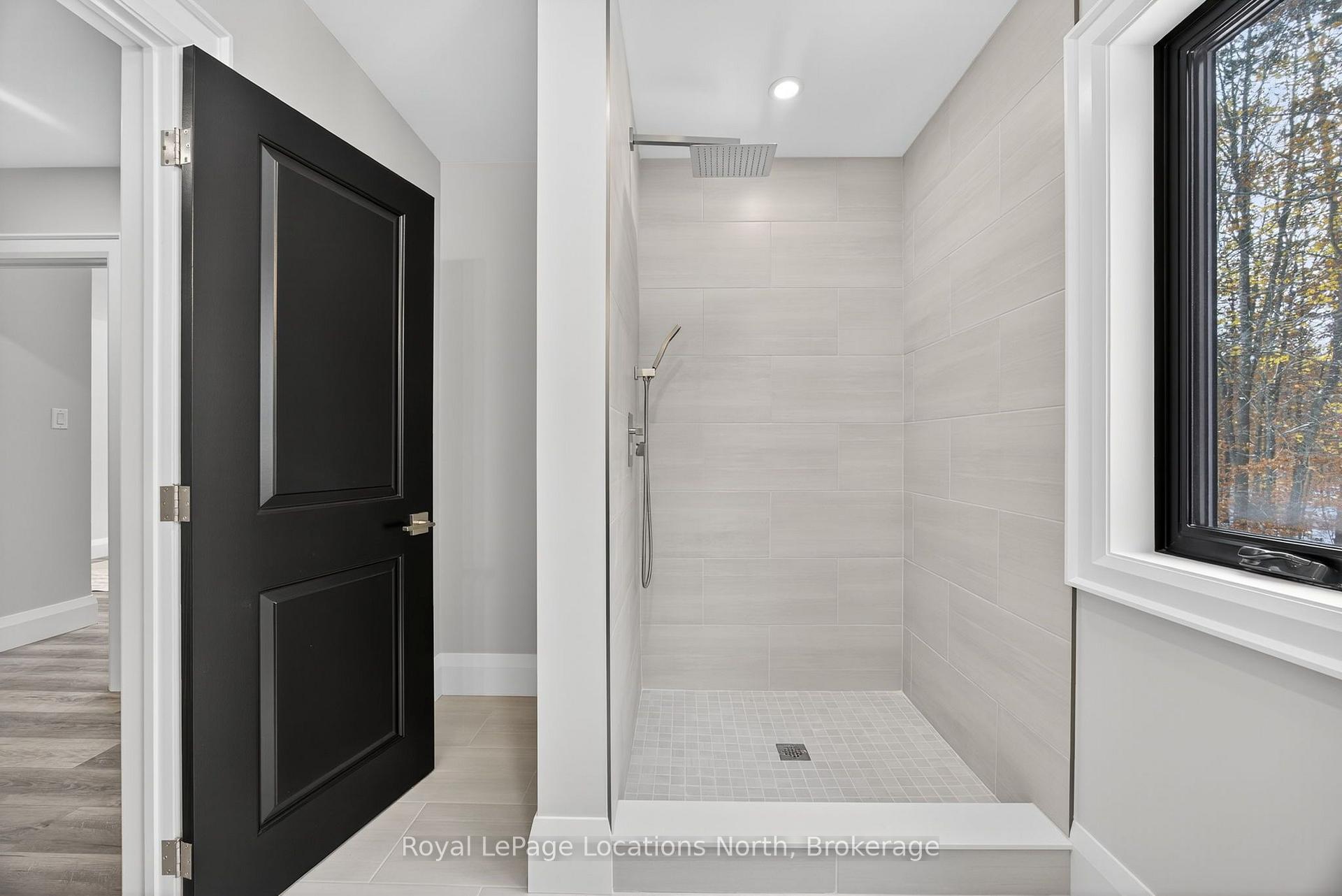 Photo 35 of 3511 Rainbow Valley Road W, Springwater, Rural Springwater — HOMEH