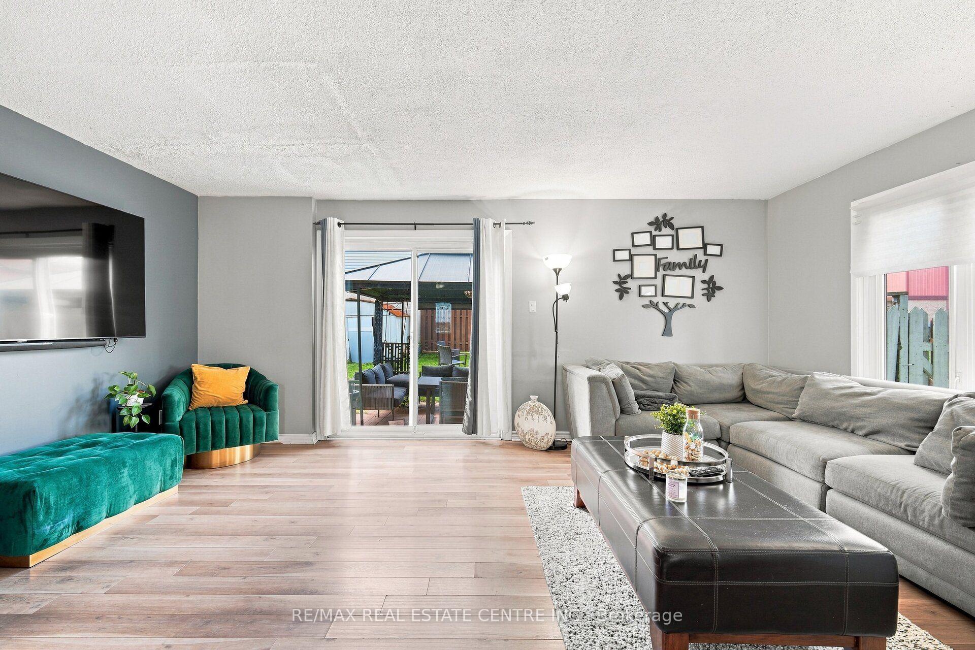 Photo 6 of 44 Grand Valley Drive, Brampton, Northgate — HOMEH
