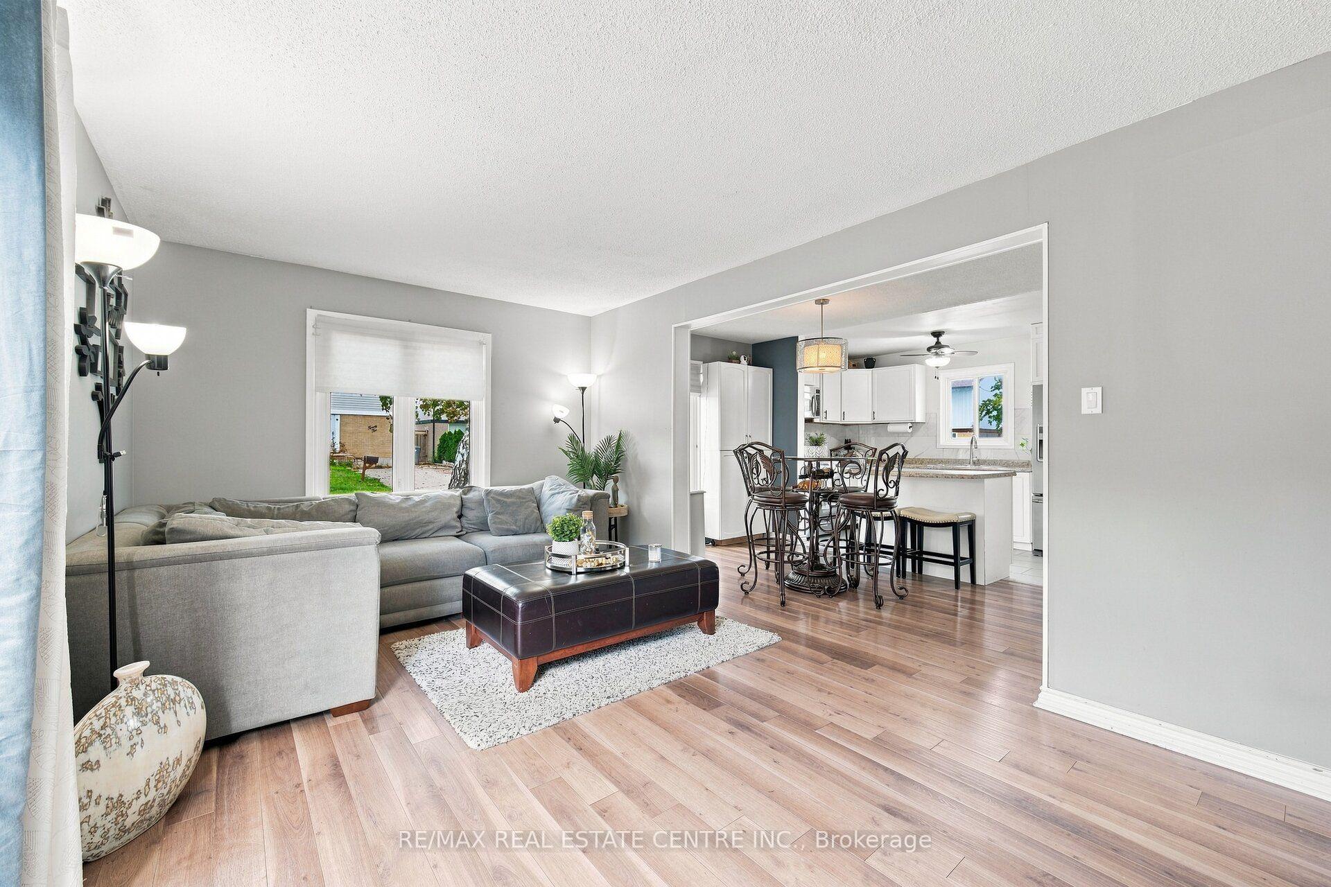 Photo 8 of 44 Grand Valley Drive, Brampton, Northgate — HOMEH