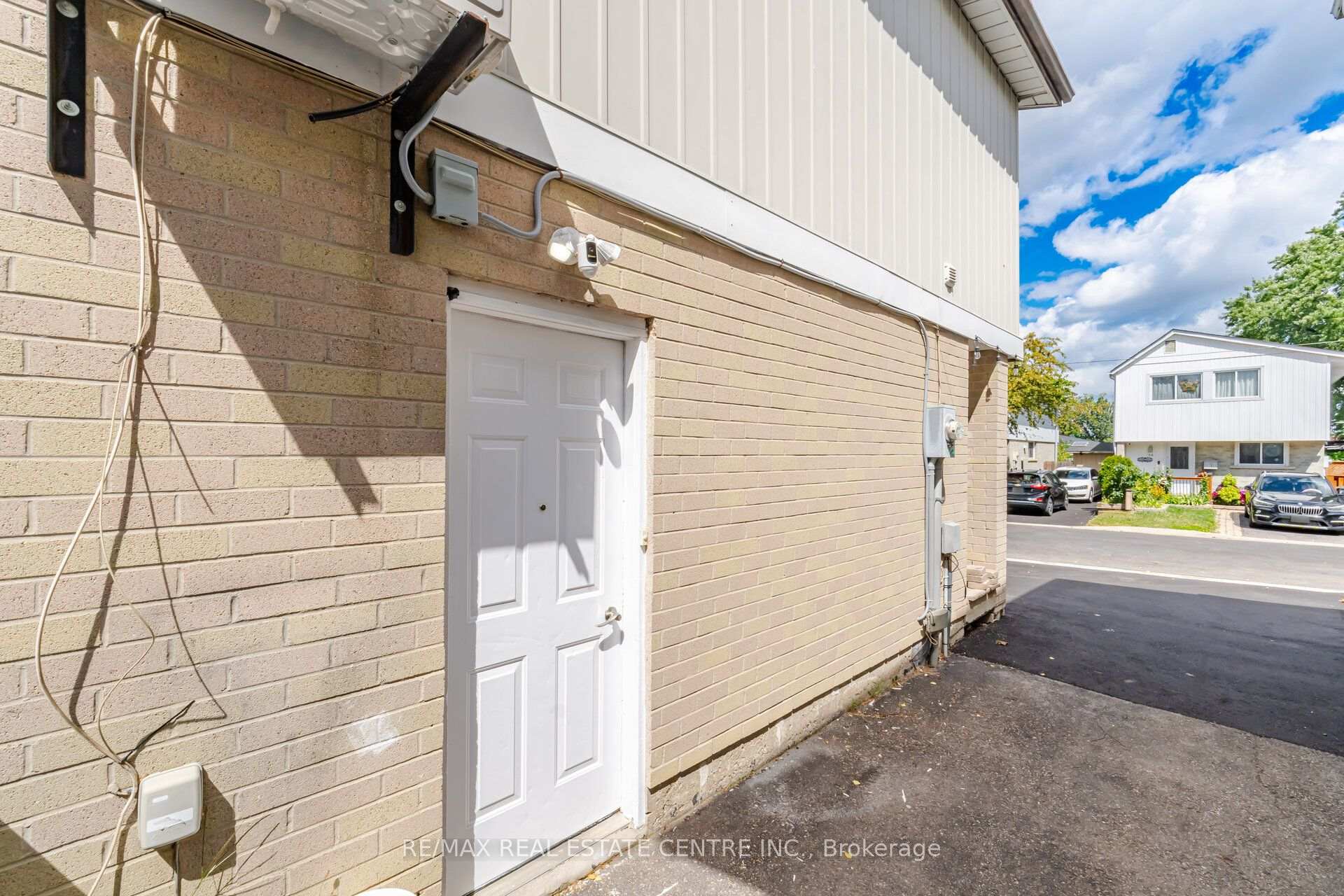Photo 20 of 44 Grand Valley Drive, Brampton, Northgate — HOMEH