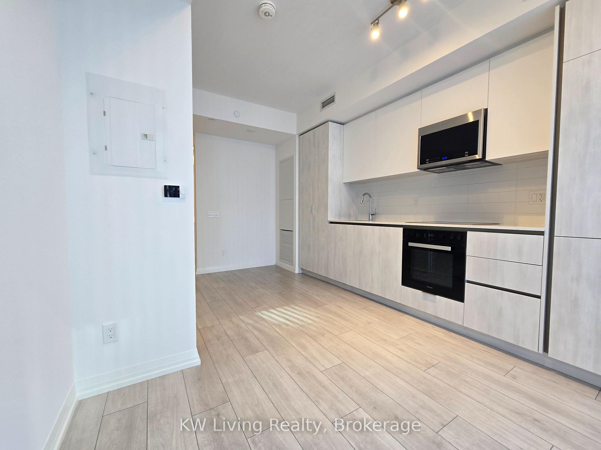 Photo 3 of Unit 2816, 400 King Street W, Toronto, Waterfront Communities — HOMEH