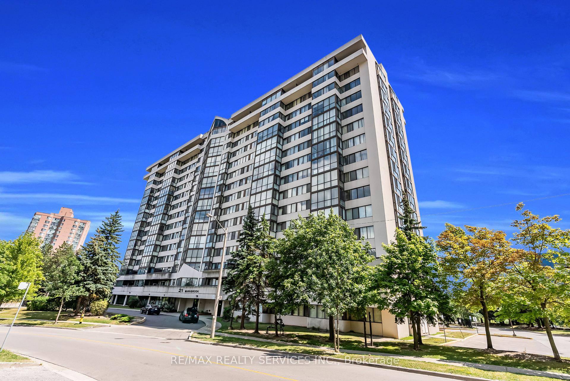 Photo 2 of Unit 306, 21 Markbrook Lane N, Etobicoke, Mount Olive-Silverstone-Jamestown — HOMEH