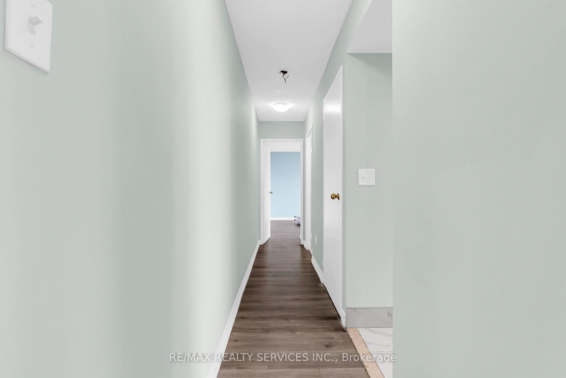 Photo 22 of Unit 306, 21 Markbrook Lane N, Etobicoke, Mount Olive-Silverstone-Jamestown — HOMEH