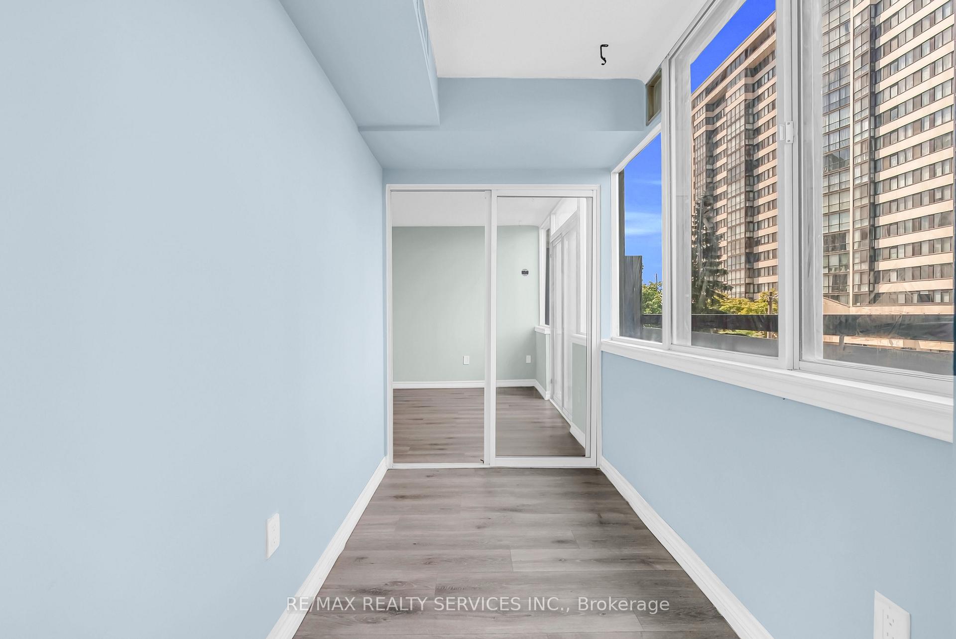 Photo 25 of Unit 306, 21 Markbrook Lane N, Etobicoke, Mount Olive-Silverstone-Jamestown — HOMEH