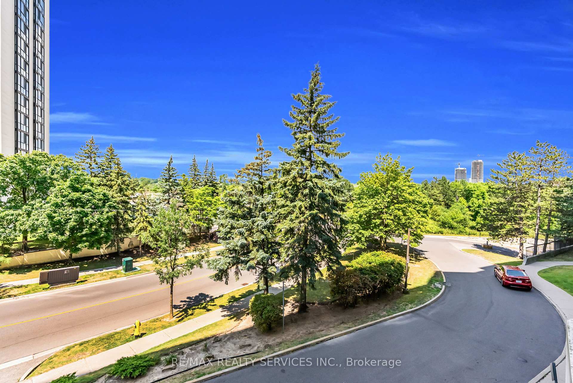 Photo 34 of Unit 306, 21 Markbrook Lane N, Etobicoke, Mount Olive-Silverstone-Jamestown — HOMEH