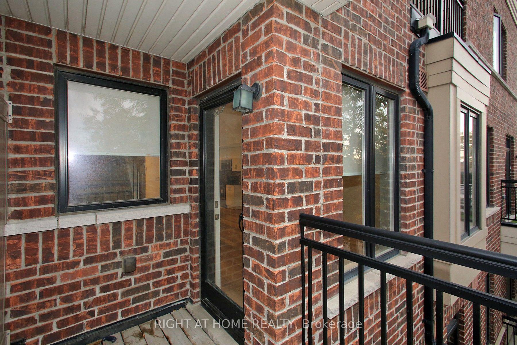 Photo 4 of Unit 147, 50 Carnation Avenue, Etobicoke, Long Branch — HOMEH