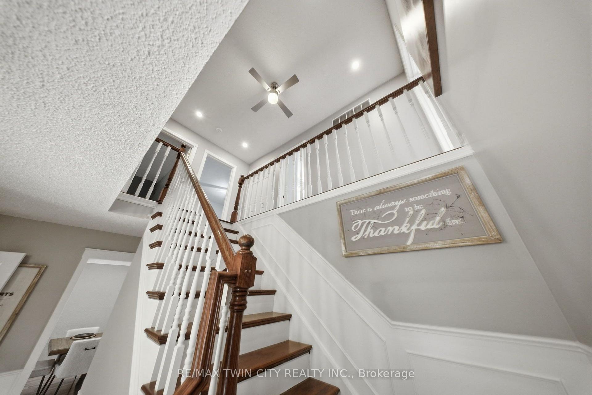 Photo 14 of 25 Cedarland Drive, Brantford, Brier Park — HOMEH