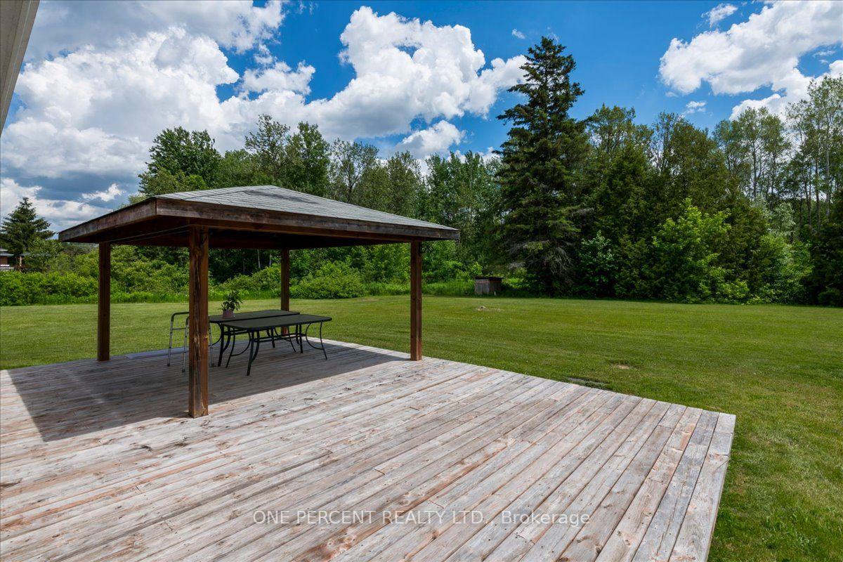 Photo 8 of 1235 Gilford Road, Innisfil, Gilford — HOMEH