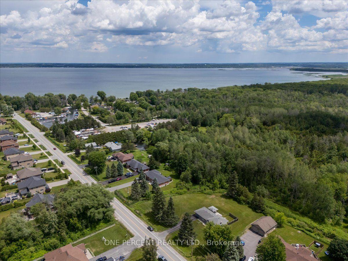 Photo 9 of 1235 Gilford Road, Innisfil, Gilford — HOMEH