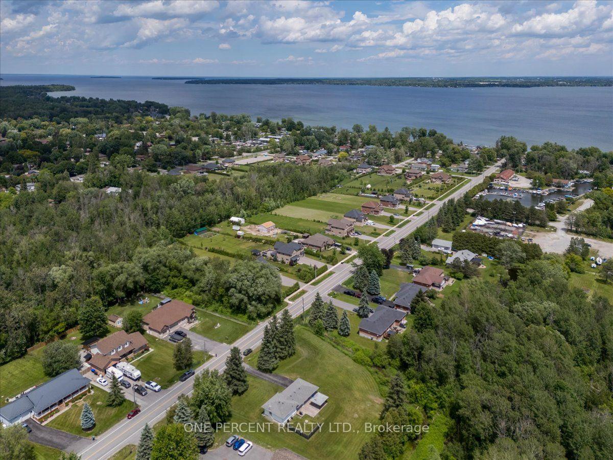Photo 17 of 1235 Gilford Road, Innisfil, Gilford — HOMEH