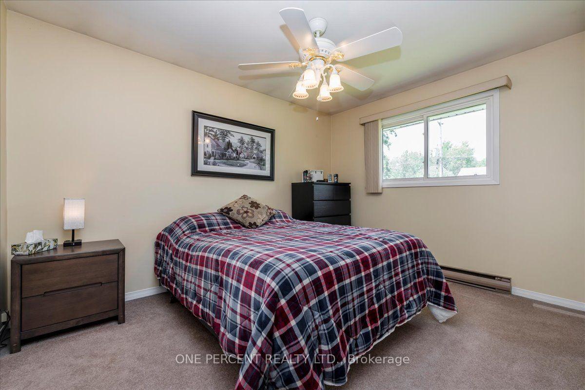 Photo 22 of 1235 Gilford Road, Innisfil, Gilford — HOMEH