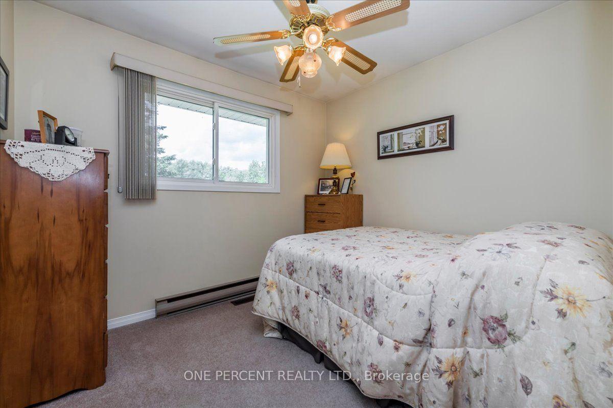 Photo 24 of 1235 Gilford Road, Innisfil, Gilford — HOMEH