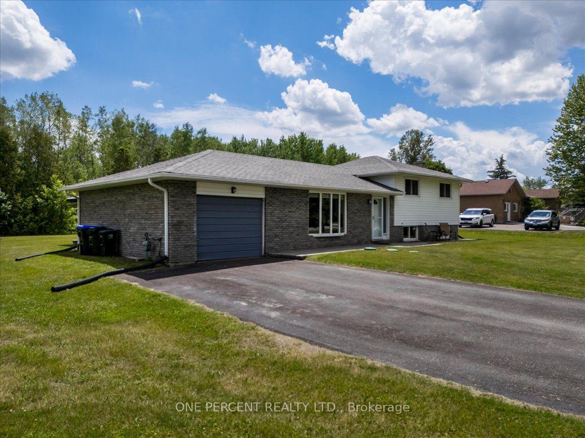 Photo 30 of 1235 Gilford Road, Innisfil, Gilford — HOMEH