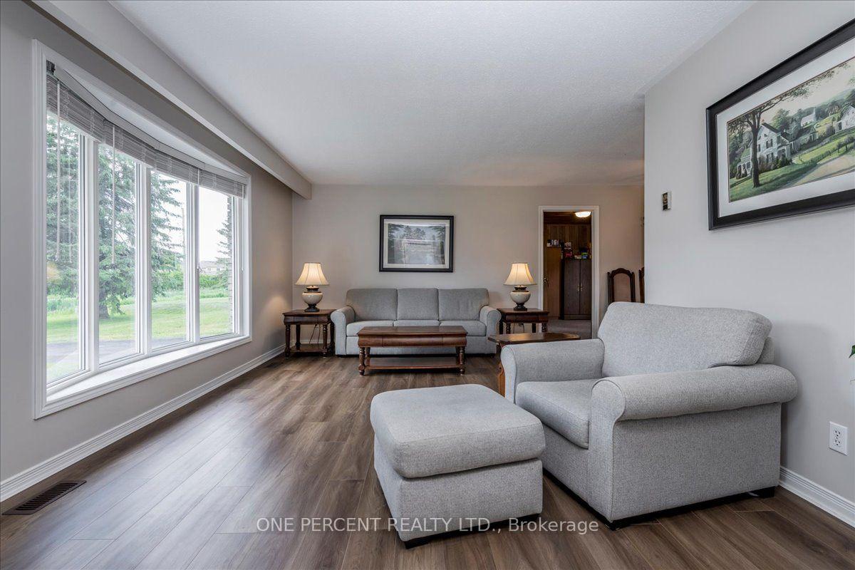 Photo 36 of 1235 Gilford Road, Innisfil, Gilford — HOMEH