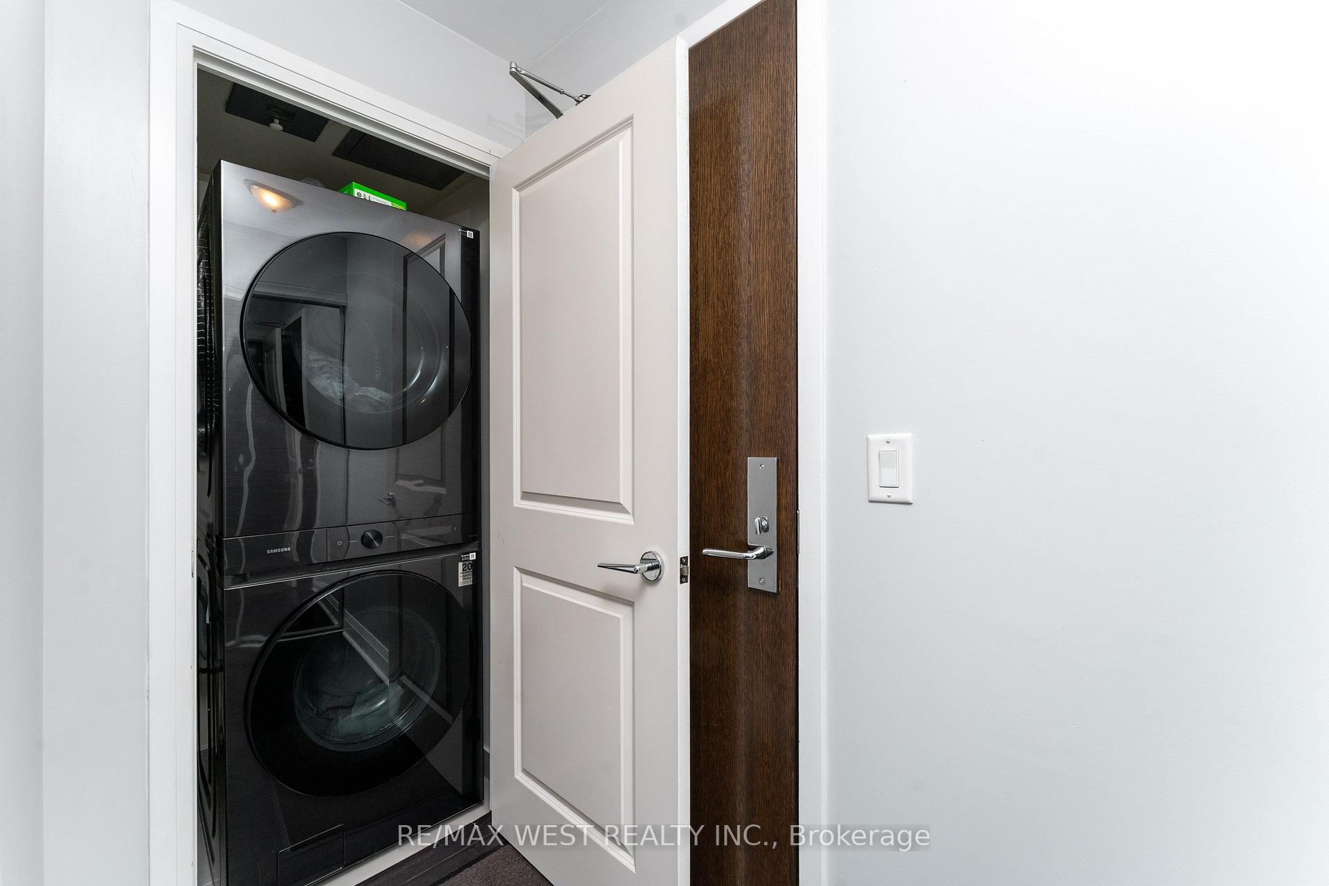 Photo 11 of Unit 710, 1185 The Queensway, Etobicoke, Islington-City Centre West — HOMEH