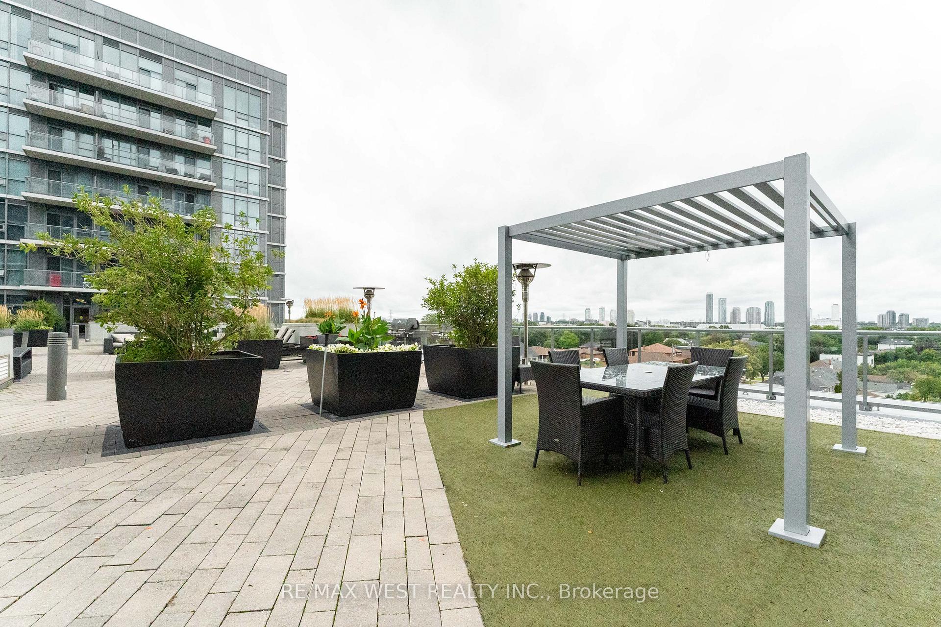 Photo 22 of Unit 710, 1185 The Queensway, Etobicoke, Islington-City Centre West — HOMEH