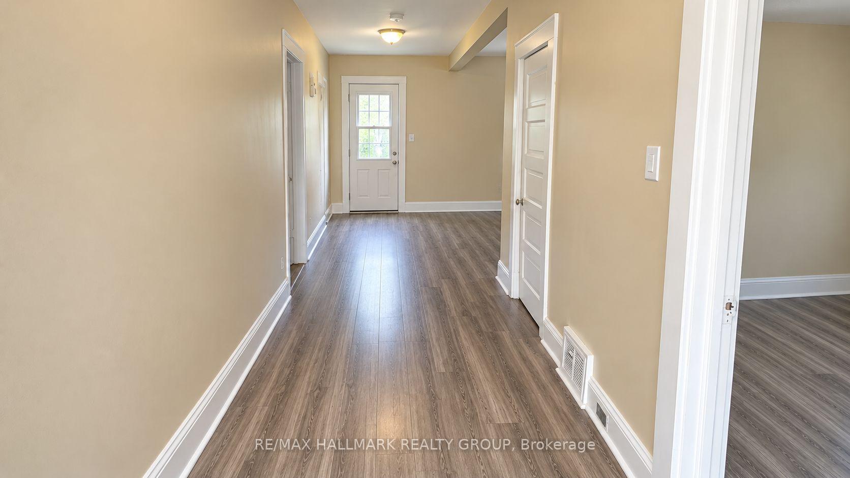 Photo 2 of Unit 3, 94 Fairmont Avenue, Ottawa, Hintonburg — HOMEH