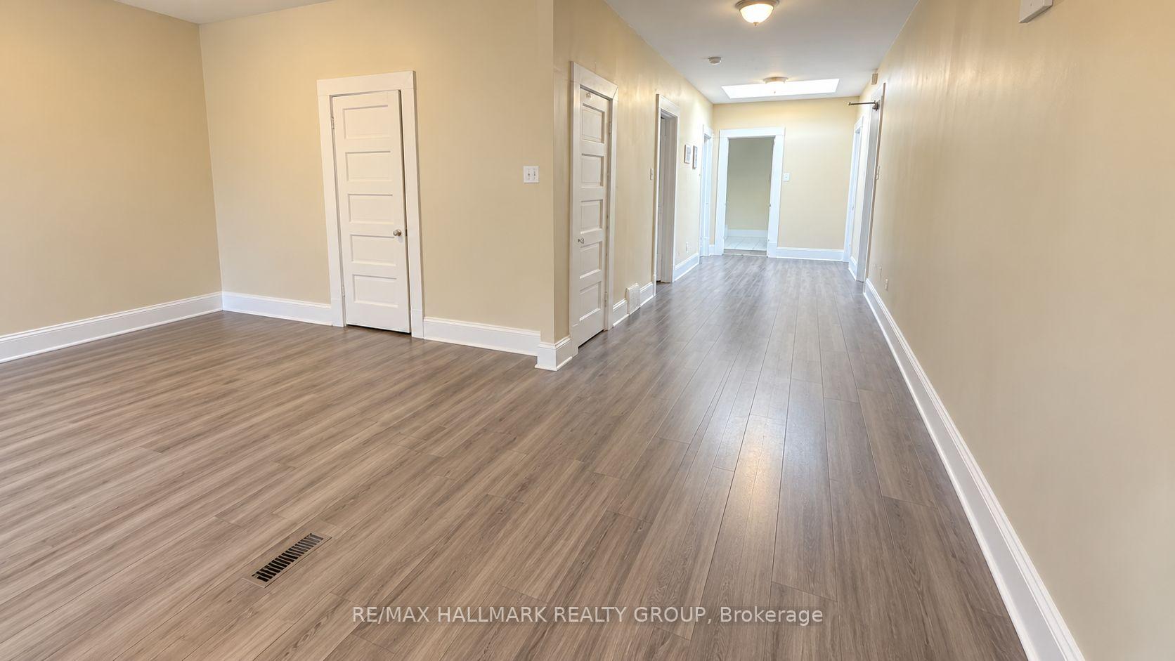 Photo 4 of Unit 3, 94 Fairmont Avenue, Ottawa, Hintonburg — HOMEH
