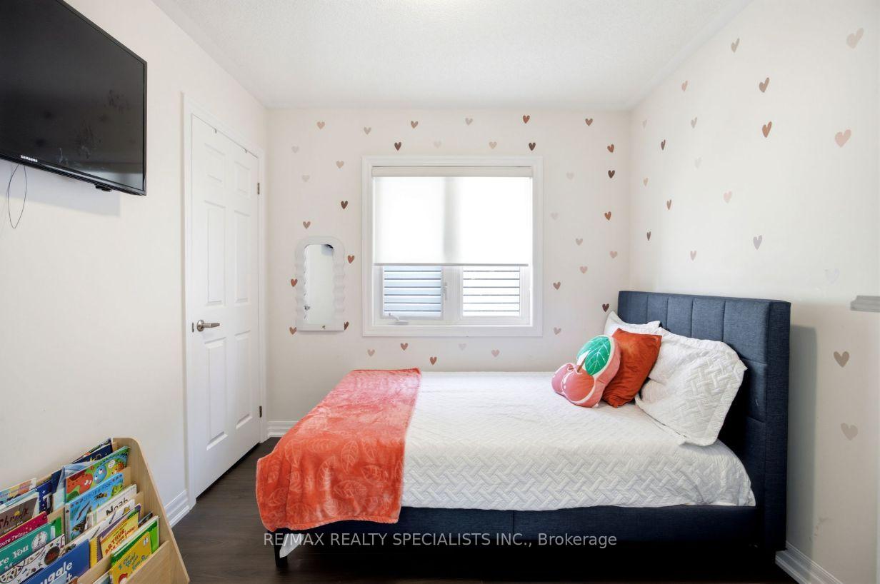 Photo 29 of 27 Salmon Crescent, Clarington, Newcastle — HOMEH