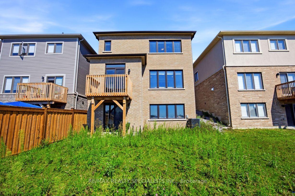 Photo 33 of 27 Salmon Crescent, Clarington, Newcastle — HOMEH