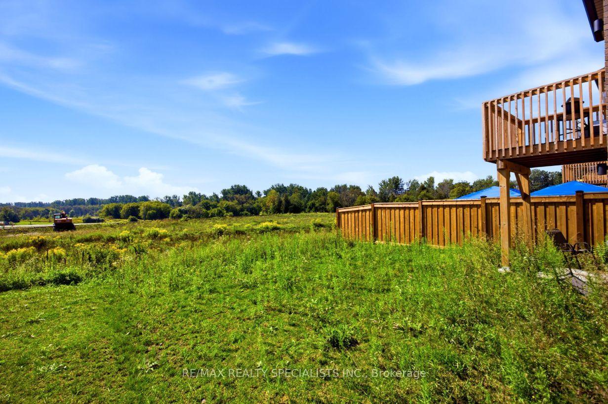 Photo 34 of 27 Salmon Crescent, Clarington, Newcastle — HOMEH